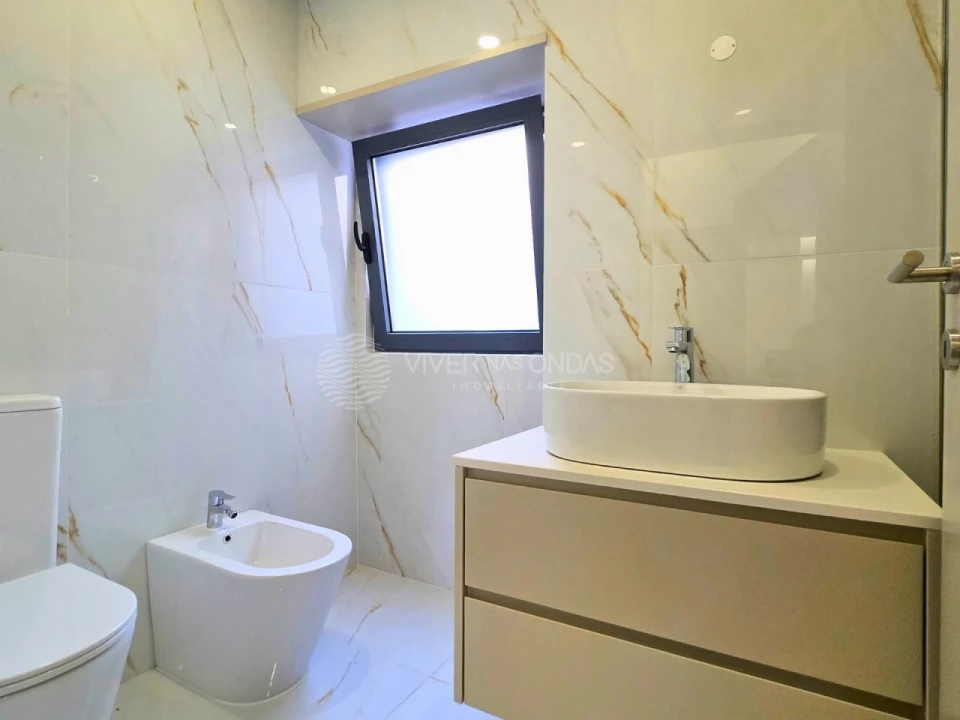 Moradia T3 para Venda em Espinho Foto 35