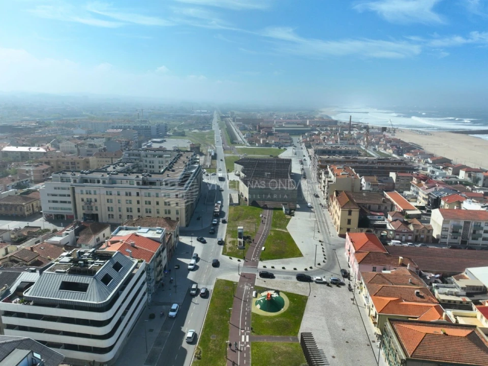 Moradia T3 para Venda em Espinho Foto 54