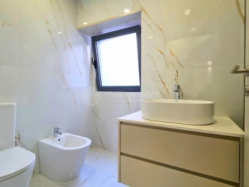 Moradia T3 para Venda em Espinho