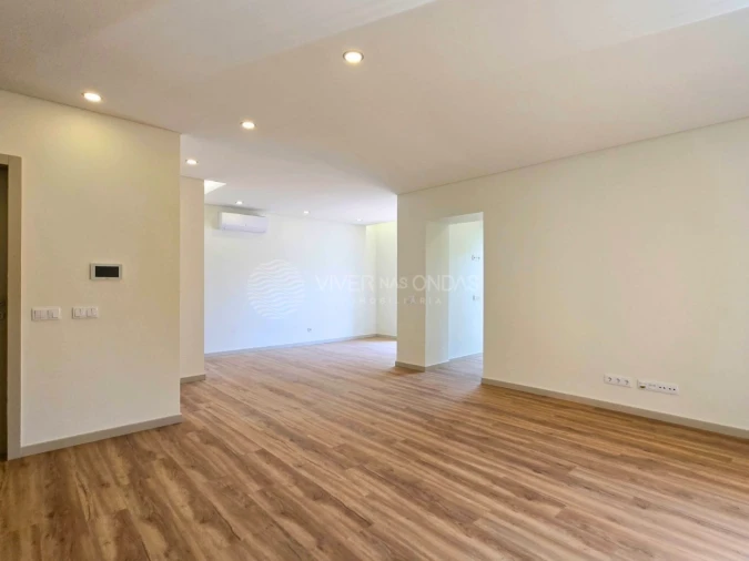 Moradia T3 para Venda em Espinho Foto 2