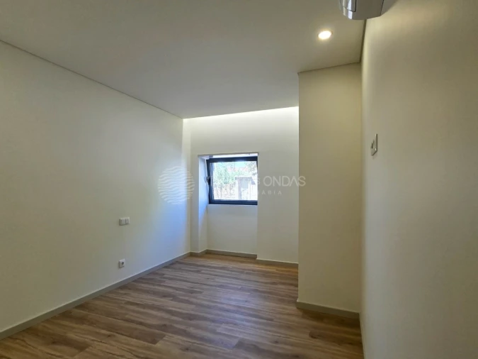 Moradia T3 para Venda em Espinho Foto 28