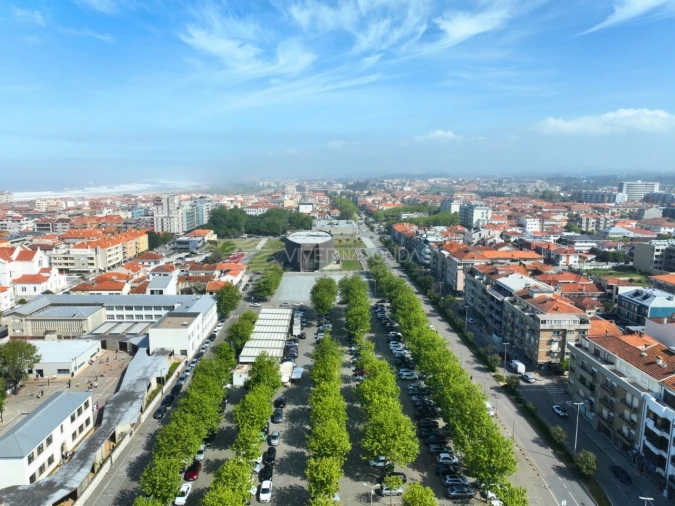 Moradia T3 para Venda em Espinho Foto 55