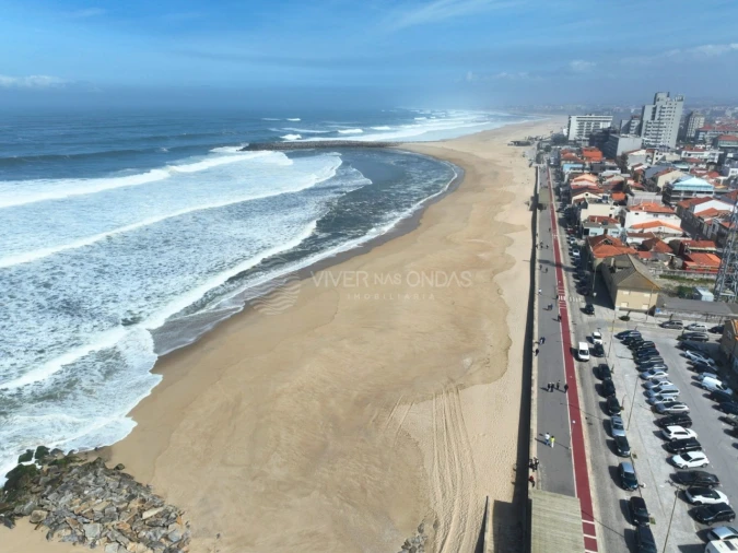 Moradia T3 para Venda em Espinho Foto 63