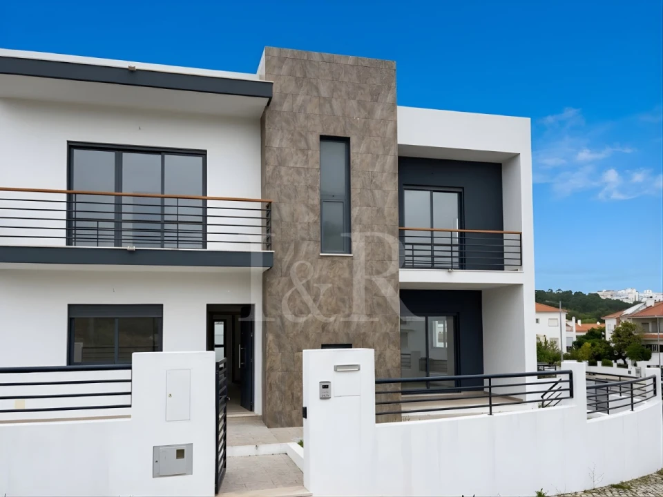 Moradia T5 para Venda em Laranjeiro e Feijó Foto 5