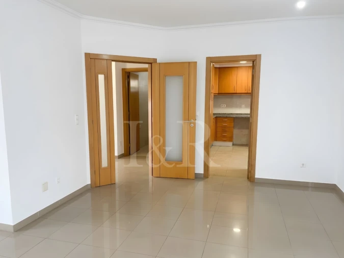 Moradia T5 para Venda em Laranjeiro e Feijó Foto 8