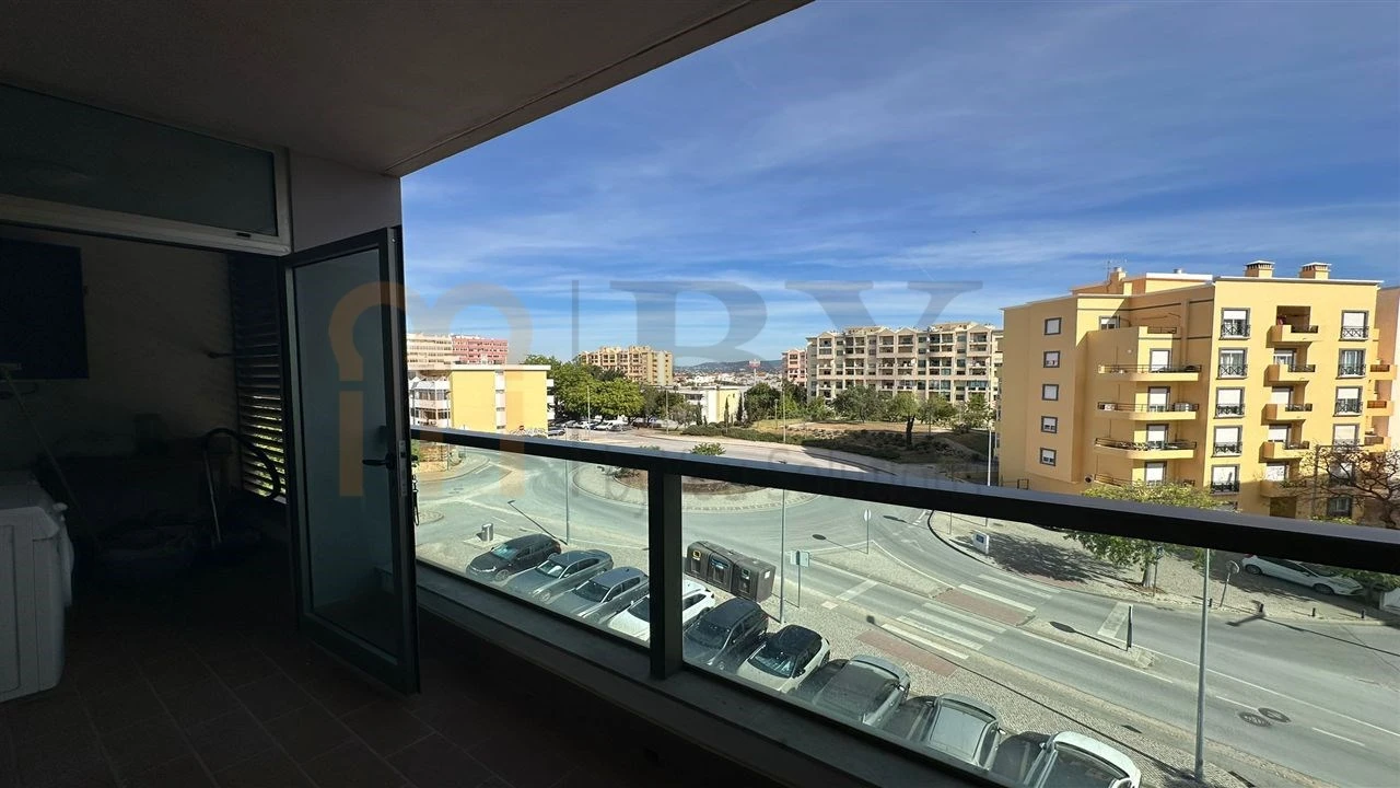 Apartamento T2 para Venda em Faro (Sé e São Pedro) Foto 9