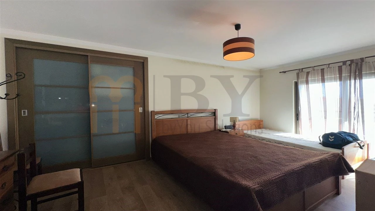 Apartamento T2 para Venda em Faro (Sé e São Pedro) Foto 15