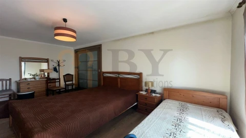 Apartamento T2 para Venda em Faro (Sé e São Pedro)