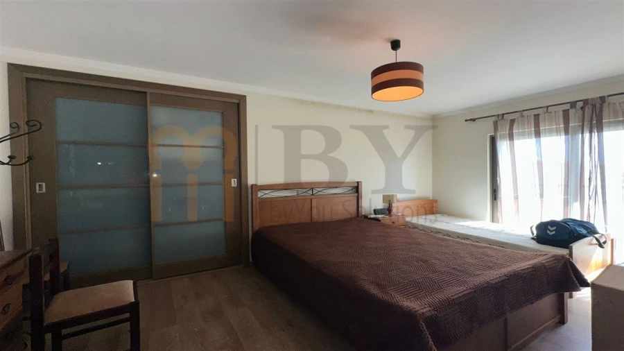 Apartamento T2 para Venda em Faro (Sé e São Pedro) Foto 15