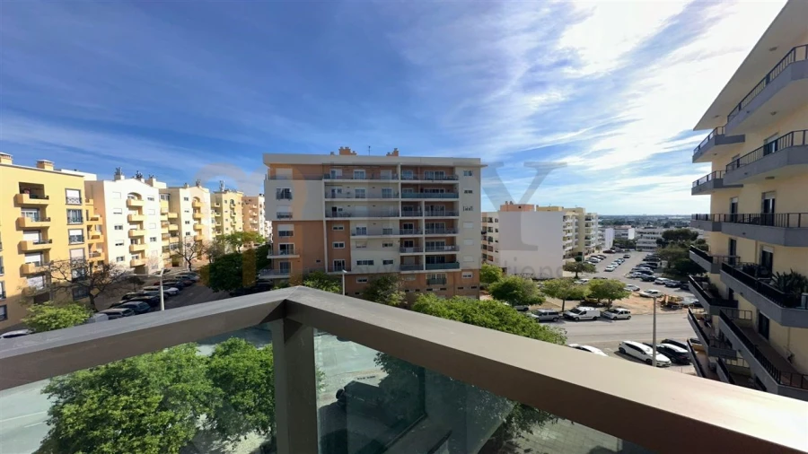 Apartamento T2 para Venda em Faro (Sé e São Pedro) Foto 23