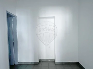 Loja para Arrendamento em Vila Nova da Barquinha