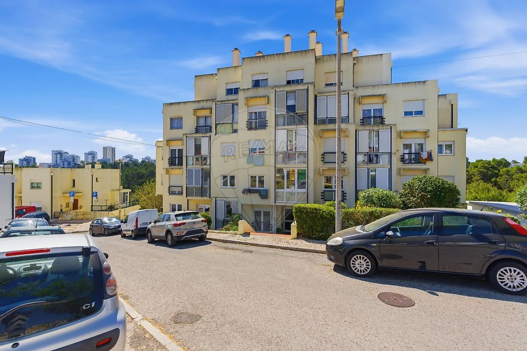 Apartamento T3 para Venda em Cascais e Estoril Foto 1