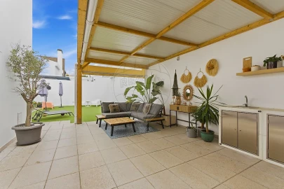 Moradia T4 para Venda em Gambia-Pontes-Alto da Guerra