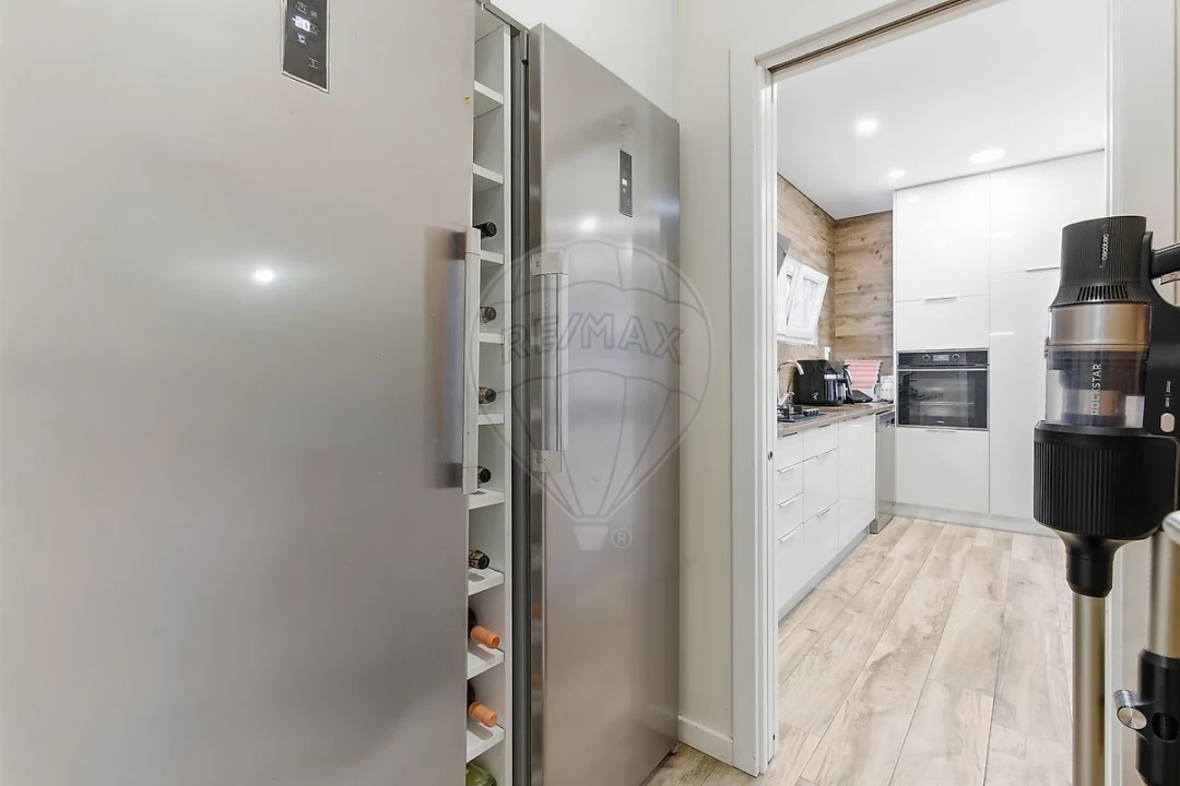 Moradia T4 para Venda em Gambia-Pontes-Alto da Guerra Foto 19