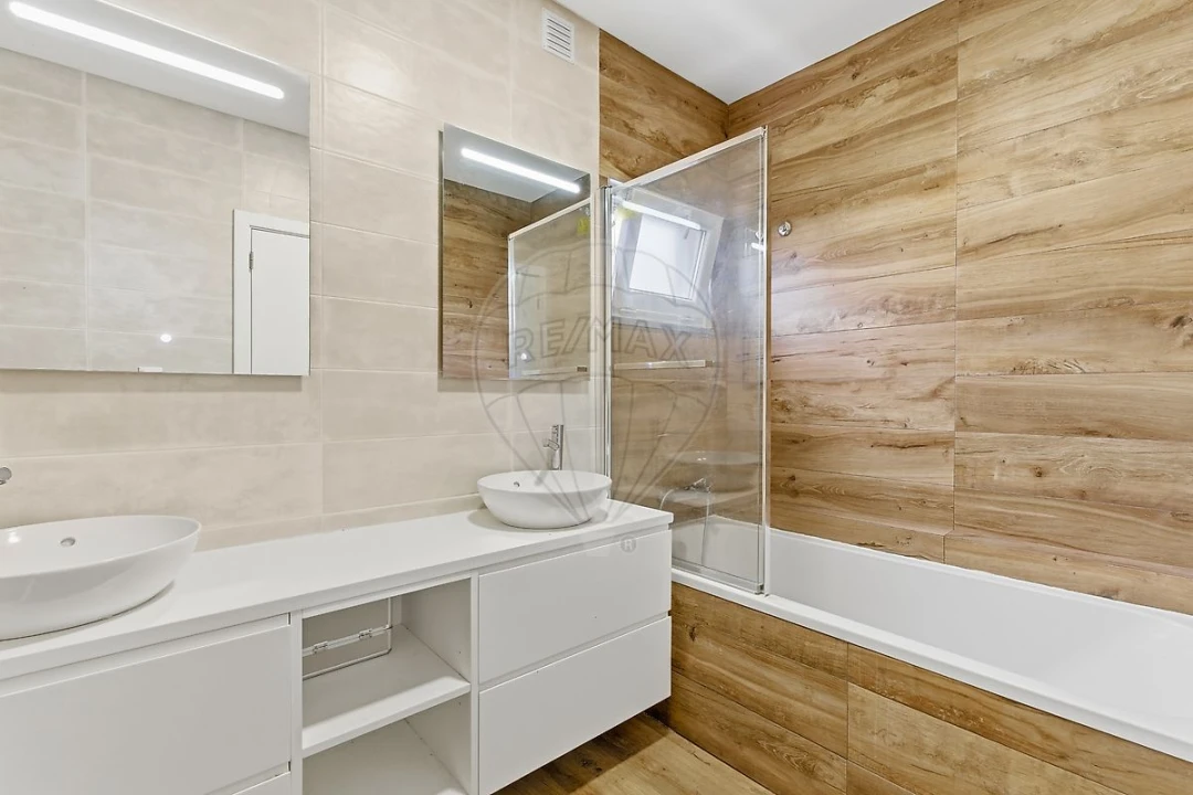 Moradia T4 para Venda em Gambia-Pontes-Alto da Guerra Foto 23