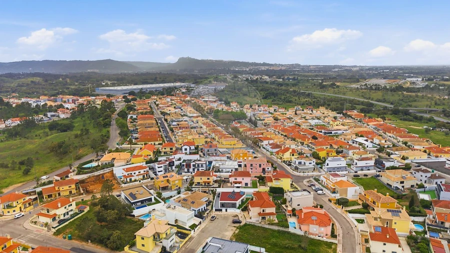 Moradia T4 para Venda em Gambia-Pontes-Alto da Guerra Foto 40