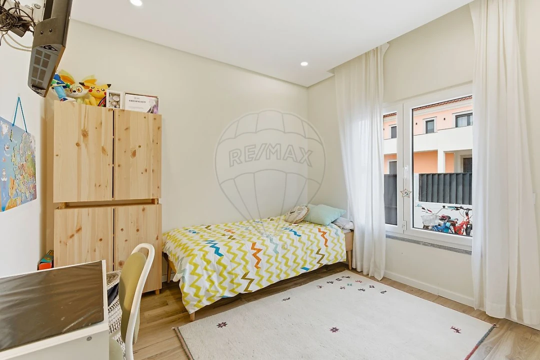 Moradia T4 para Venda em Gambia-Pontes-Alto da Guerra Foto 31