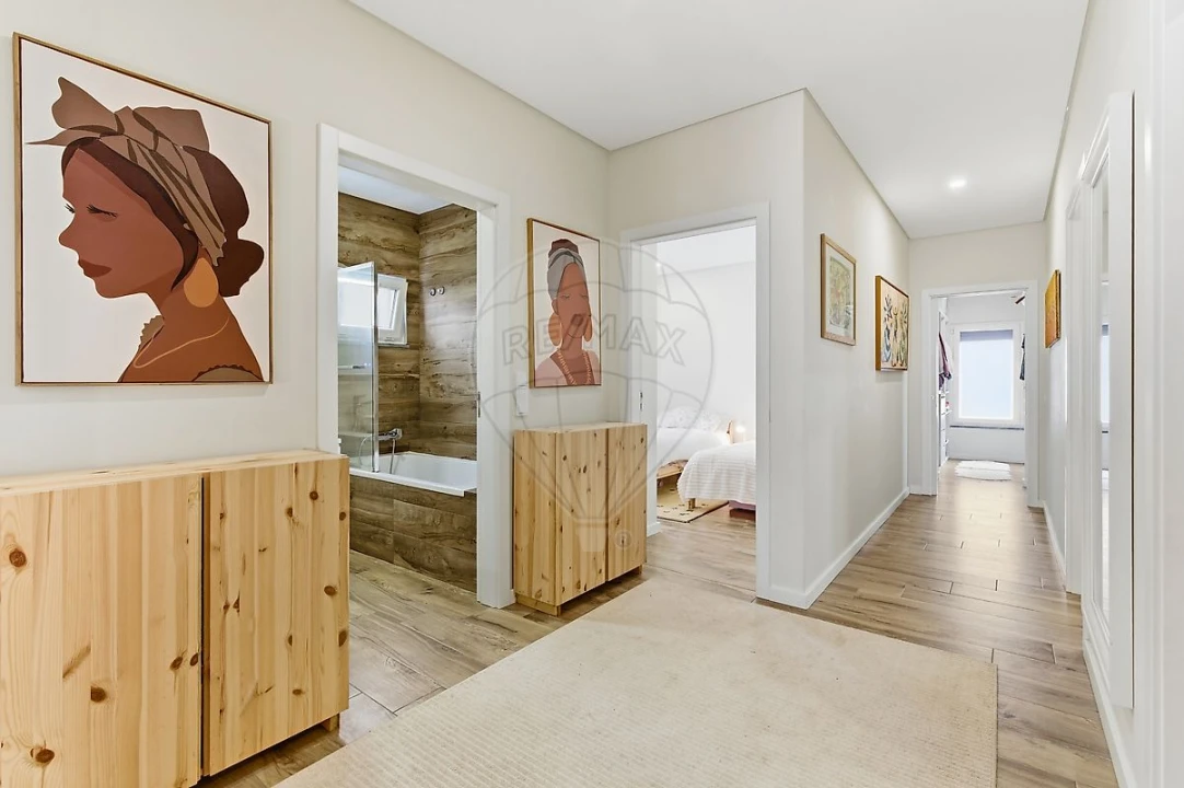 Moradia T4 para Venda em Gambia-Pontes-Alto da Guerra Foto 22