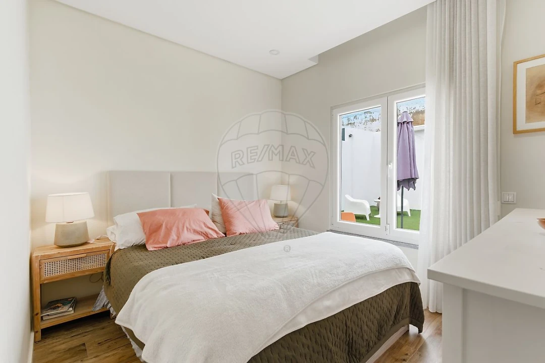 Moradia T4 para Venda em Gambia-Pontes-Alto da Guerra Foto 33