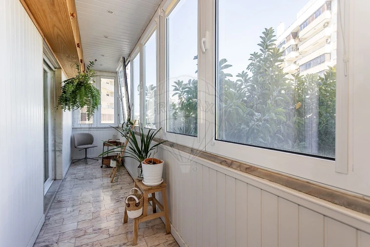 Apartamento T3 para Arrendamento em São Domingos de Benfica Foto 23