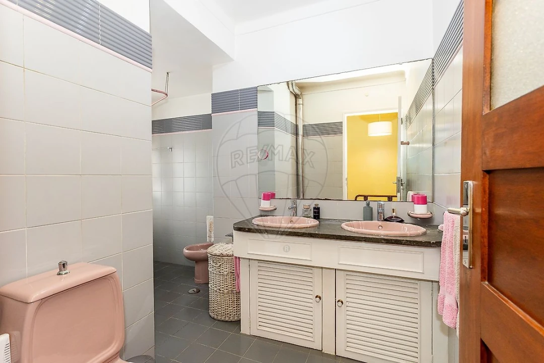 Moradia T3 para Venda em Benfica Foto 33