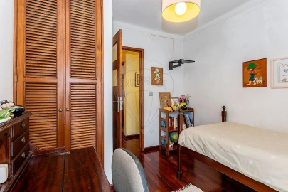 Moradia T3 para Venda em Benfica