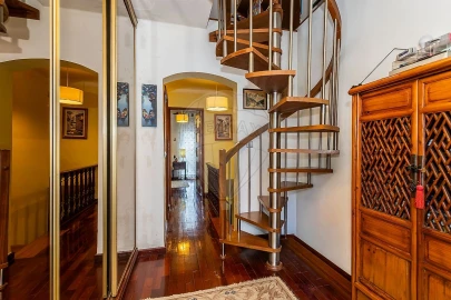 Moradia T3 para Venda em Benfica