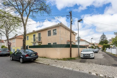 Moradia T3 para Venda em Benfica