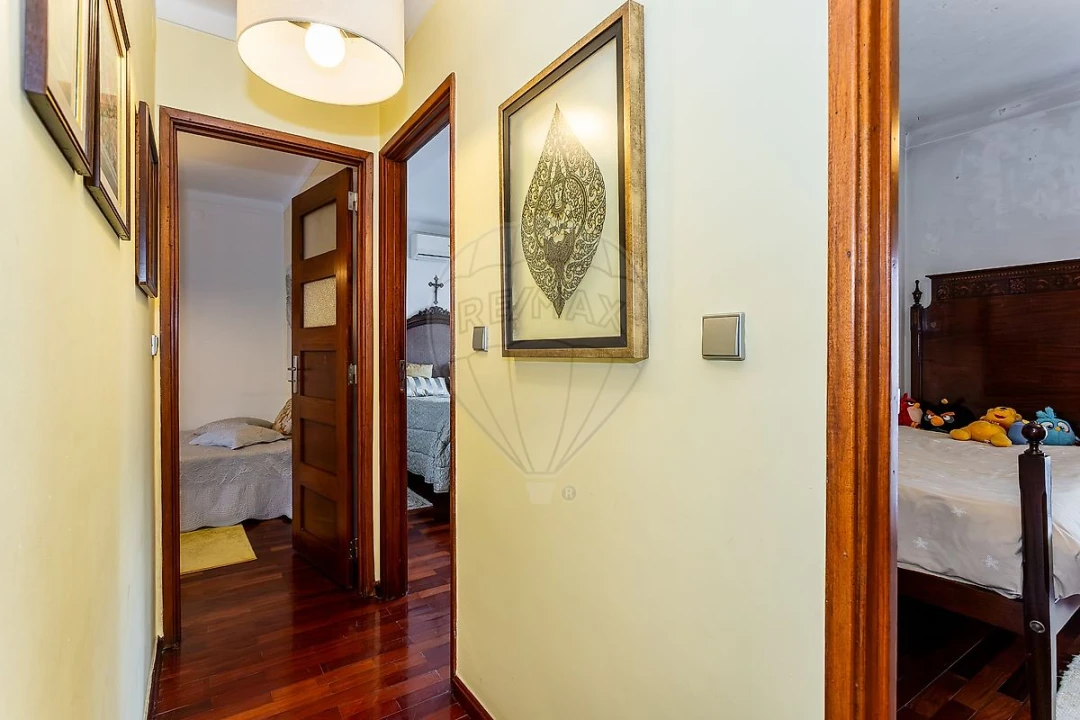 Moradia T3 para Venda em Benfica Foto 23