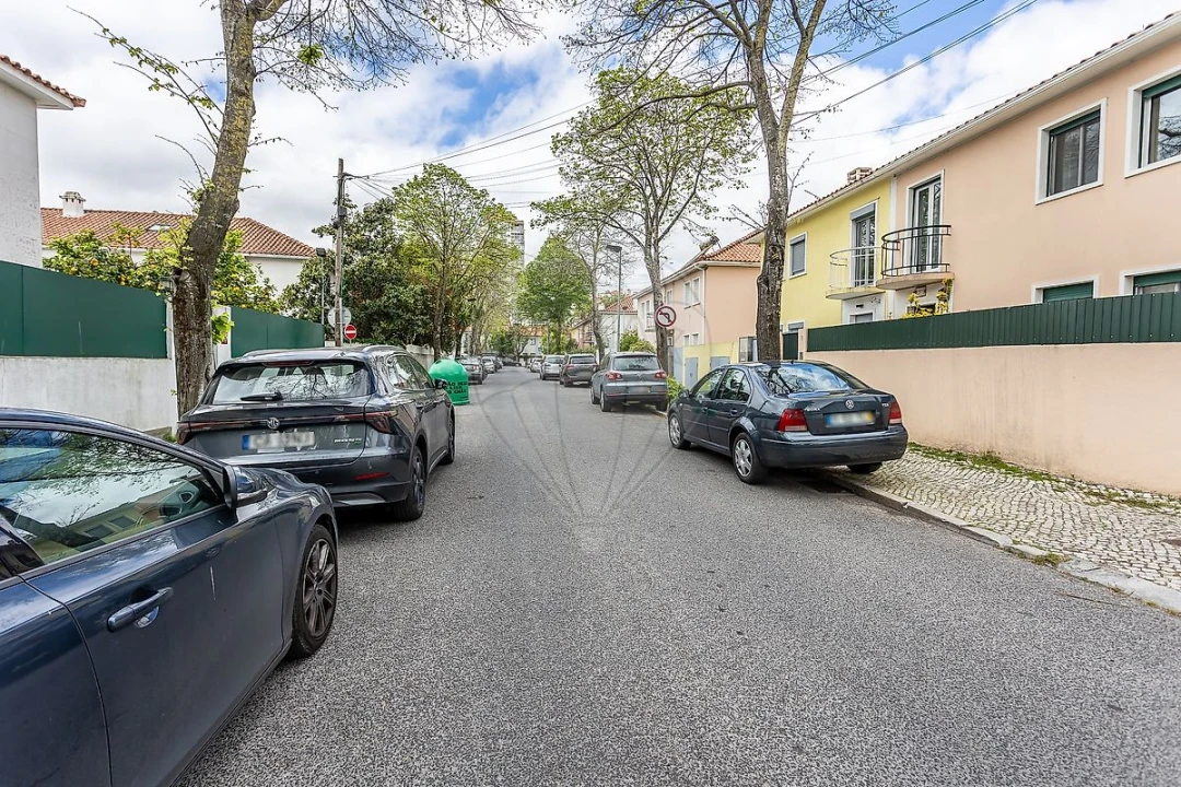 Moradia T3 para Venda em Benfica Foto 29