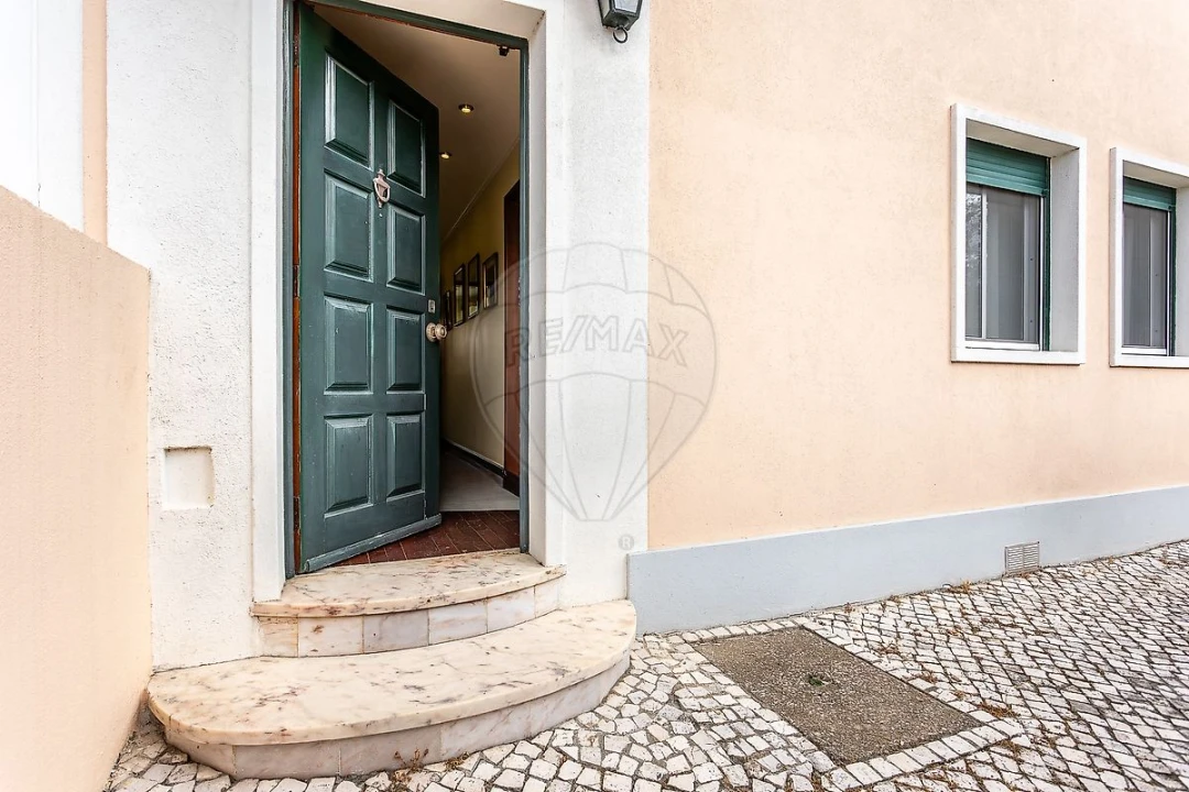 Moradia T3 para Venda em Benfica Foto 35