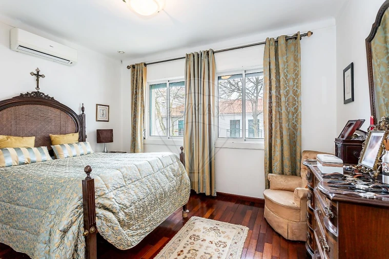 Moradia T3 para Venda em Benfica Foto 5