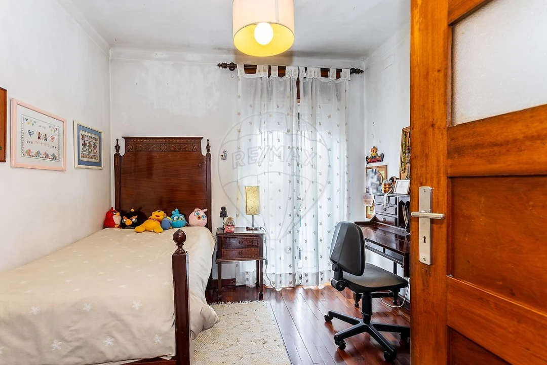 Moradia T3 para Venda em Benfica Foto 24