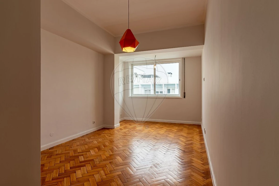 Apartamento T2 para Arrendamento em Cedofeita, Santo Ildefonso, Sé, Miragaia, São Nicolau e Vitória Foto 16