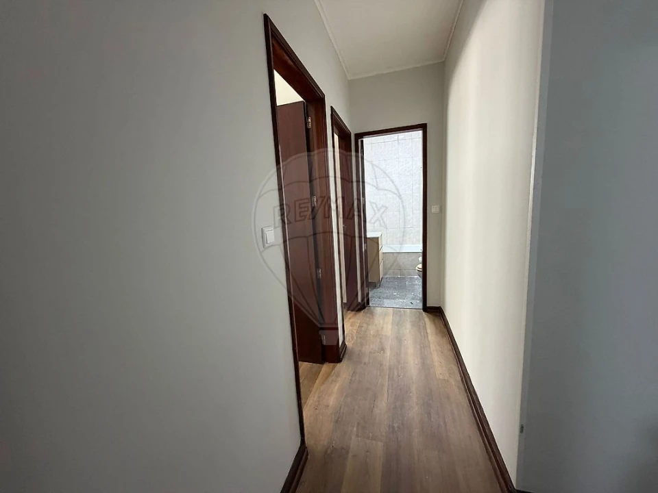 Apartamento T3 para Arrendamento em Mafamude e Vilar do Paraíso Foto 21