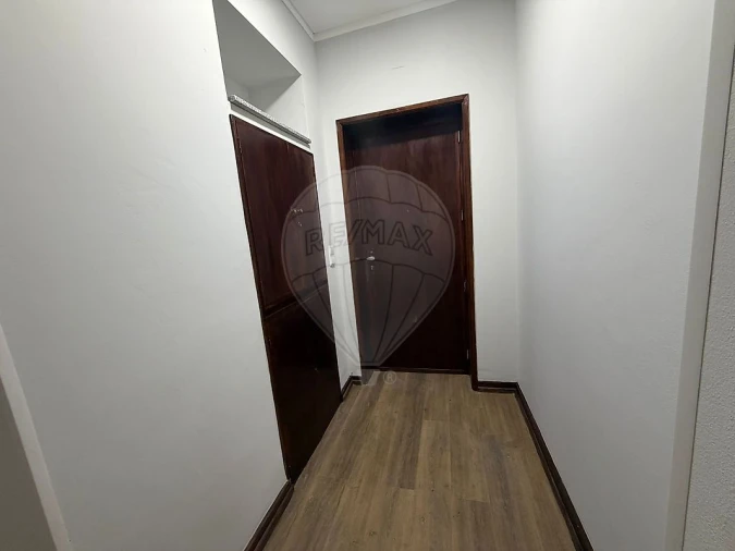 Apartamento T3 para Arrendamento em Mafamude e Vilar do Paraíso Foto 17