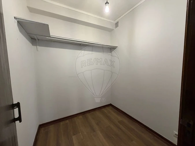 Apartamento T3 para Arrendamento em Mafamude e Vilar do Paraíso Foto 11