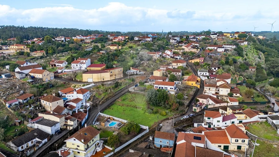 Terreno para Venda em Reguengo Grande