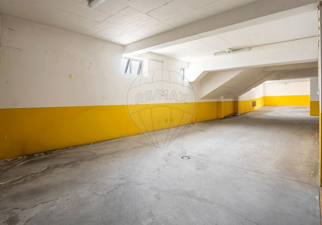 Negócio para Arrendamento em Santa Maria, São Pedro e Matacães Foto 6