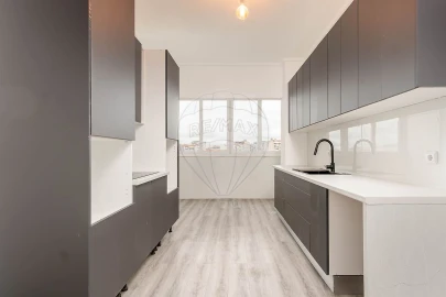 Apartamento T3 para Venda em Lumiar