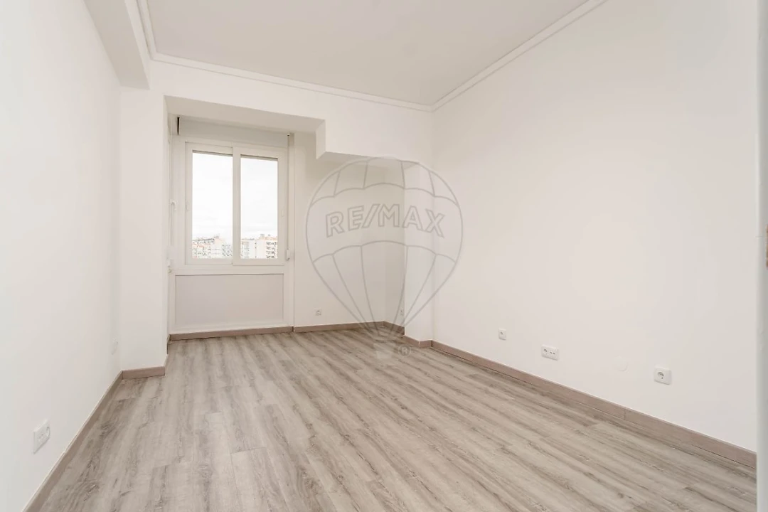 Apartamento T3 para Venda em Lumiar Foto 5
