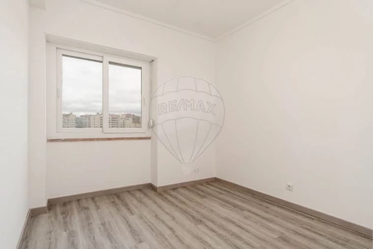 Apartamento T3 para Venda em Lumiar Foto 31