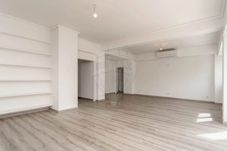 Apartamento T3 para Venda em Lumiar Foto 15