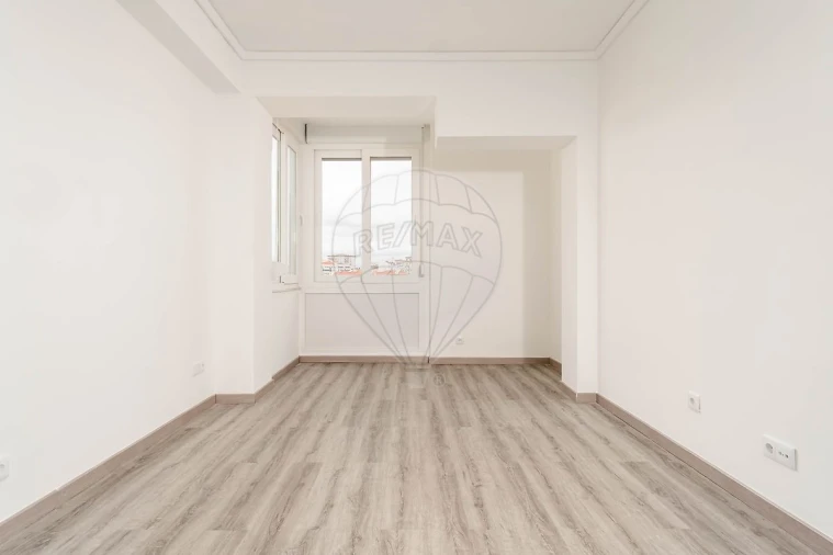 Apartamento T3 para Venda em Lumiar Foto 2