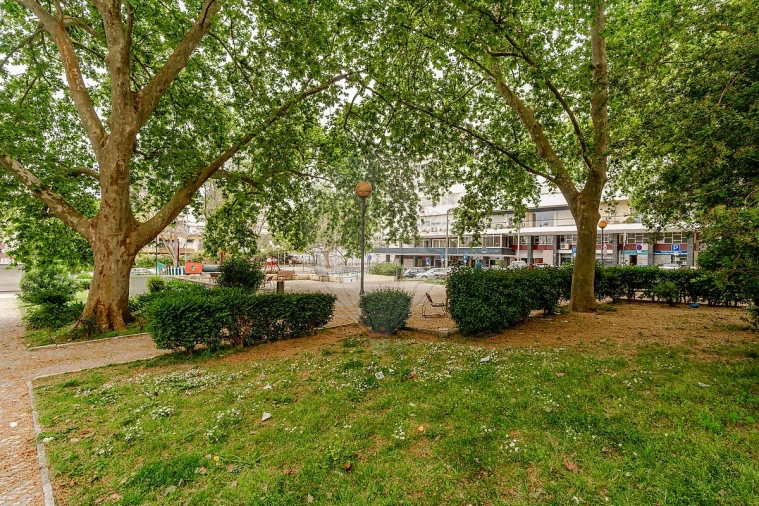 Apartamento T3 para Venda em Lumiar Foto 34