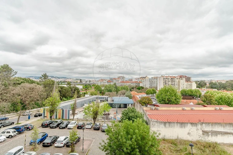 Apartamento T3 para Venda em Lumiar Foto 27