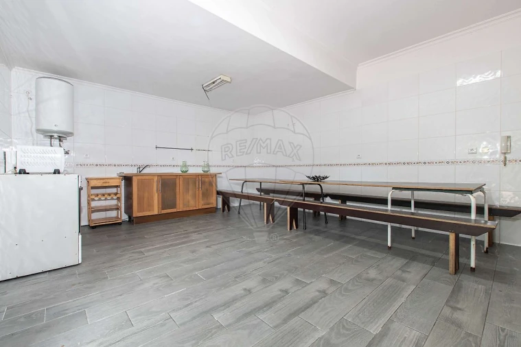 Moradia T4 para Venda em Camarate, Unhos e Apelação Foto 44