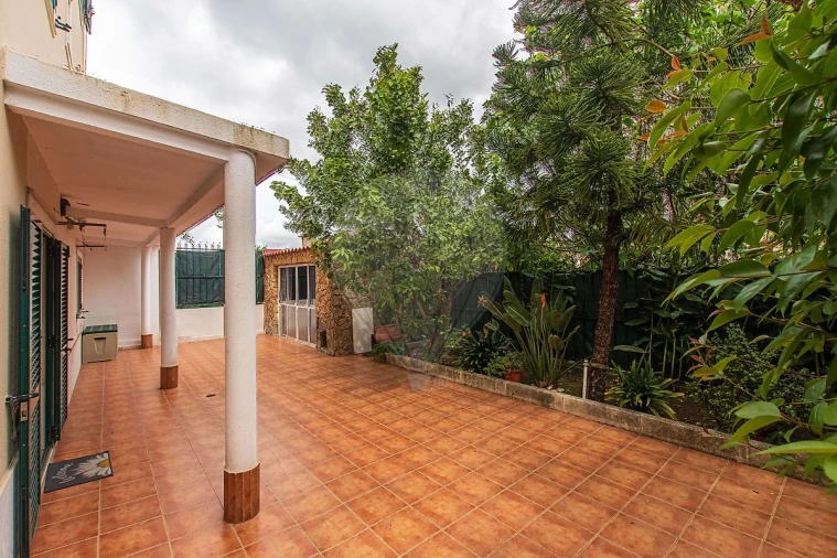 Moradia T4 para Venda em Camarate, Unhos e Apelação Foto 6