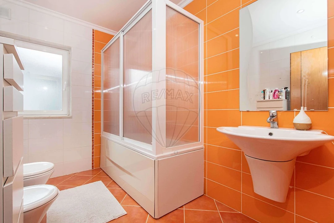 Moradia T4 para Venda em Camarate, Unhos e Apelação Foto 17