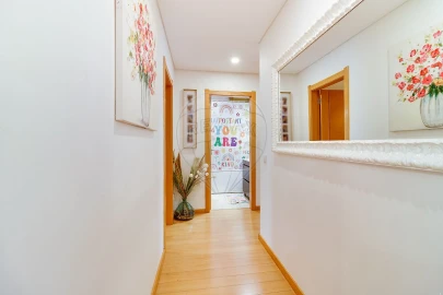 Apartamento T2 para Venda em Mina de Água